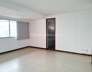 Apartamento de 3 alcobas en venta en La Florida, Medellín, 325 m² · foto 11 de 19