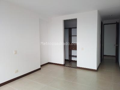Apartamento de 3 alcobas en venta en La Florida, Medellín, 325 m² · foto 12 de 19