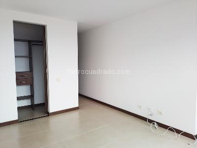 Apartamento de 3 alcobas en venta en La Florida, Medellín, 325 m² · foto 13 de 19