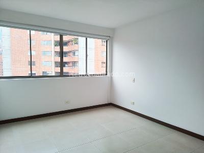 Apartamento de 3 alcobas en venta en La Florida, Medellín, 325 m² · foto 14 de 19