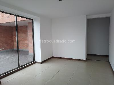 Apartamento de 3 alcobas en venta en La Florida, Medellín, 325 m² · foto 2 de 19