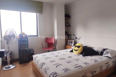 Apartamento de 3 alcobas en venta en El Poblado, Medellín, 177 m² · foto 8 de 15