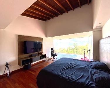 Casa de 3 alcobas en venta en El Poblado, Medellín, 420 m² · foto 5 de 14