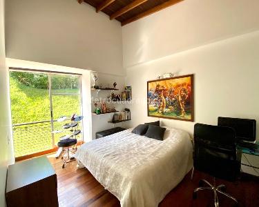 Casa de 3 alcobas en venta en El Poblado, Medellín, 420 m² · foto 8 de 14