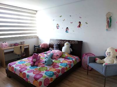 Apartamento de 3 alcobas en venta en La Florida, Medellín, 153 m² · foto 5 de 15