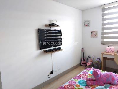 Apartamento de 3 alcobas en venta en La Florida, Medellín, 153 m² · foto 7 de 15