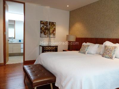 Casa de 3 alcobas en venta en Envigado, Envigado, 385 m² · foto 8 de 19
