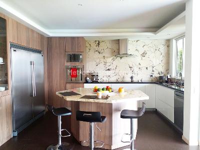 Casa de 4 alcobas en venta en El Poblado, Medellín, 340 m² · foto 5 de 20