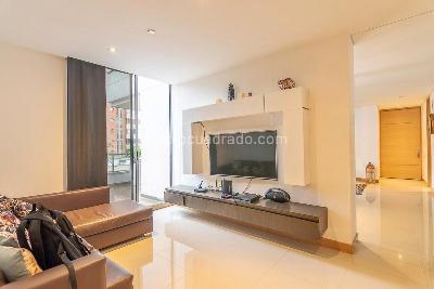 Apartamento de 3 alcobas en venta en El Poblado, Medellín, 187 m² · foto 9 de 18