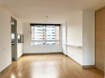 Apartamento de 3 alcobas en venta en Castropol, Medellín, 136 m² · foto 4 de 19