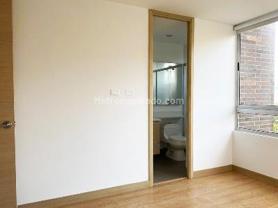 Apartamento de 3 alcobas en venta en Castropol, Medellín, 136 m² · foto 12 de 19
