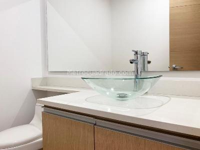 Apartamento de 3 alcobas en venta en Castropol, Medellín, 136 m² · foto 17 de 19
