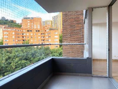 Apartamento de 3 alcobas en venta en Castropol, Medellín, 136 m² · foto 18 de 19