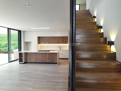 Casa de 3 alcobas en venta en Los Balsos, Medellín, 1125 m² · foto 3 de 19