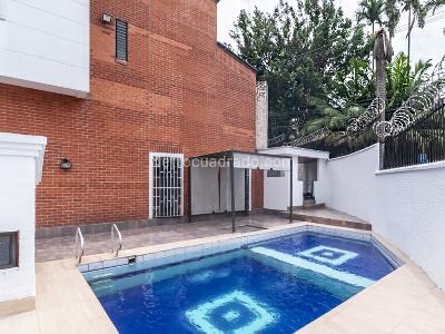 Casa de 4 alcobas en venta en La Asomadera, Medellín, 400 m² · foto 18 de 19