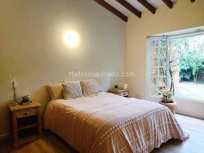 Casa de 5 alcobas en venta en El Poblado, Medellín, 450 m² · foto 13 de 20