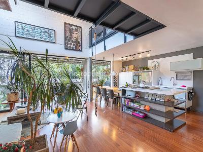 Apartamento de 2 alcobas en venta en El Poblado, Medellín, 175 m² · foto 3 de 17