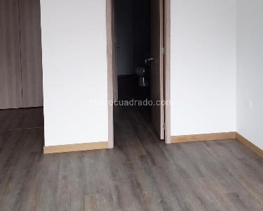 Apartamento en venta en El Poblado, Medellín · foto 7 de 13