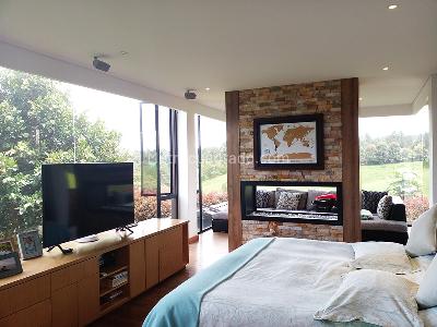 Casa de 5 alcobas en venta en Envigado, Envigado, 704 m² · foto 10 de 20