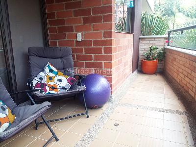 Apartamento en arriendo en Loma De Los Gonzalez, Medellín · foto 12 de 12
