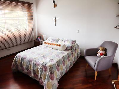 Casa de 3 alcobas en venta en El Poblado, Medellín, 350 m² · foto 11 de 20