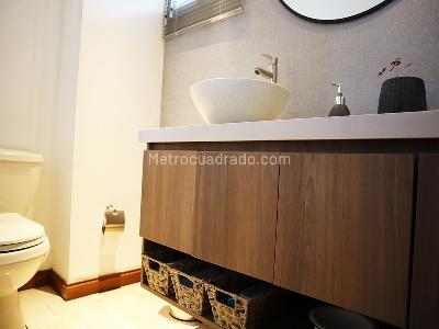 Casa de 3 alcobas en venta en El Poblado, Medellín, 350 m² · foto 16 de 20