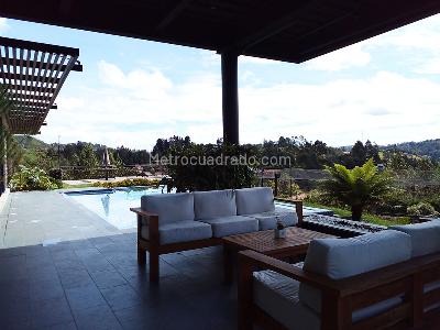 Casa de 3 alcobas en arriendo en Envigado, Envigado, 750 m² · foto 16 de 20