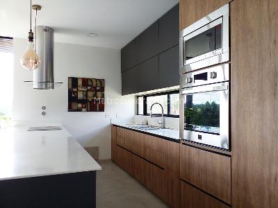 Casa de 3 alcobas en arriendo en Envigado, Envigado, 750 m² · foto 5 de 20