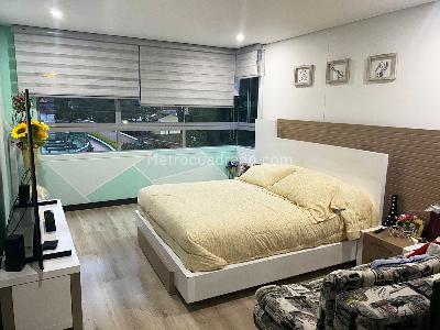 Apartamento de 3 alcobas en venta en El Poblado, Medellín, 166 m² · foto 6 de 10
