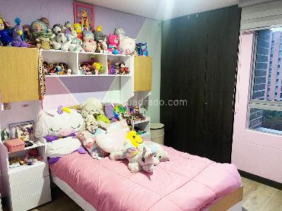 Apartamento de 3 alcobas en venta en El Poblado, Medellín, 166 m² · foto 8 de 10