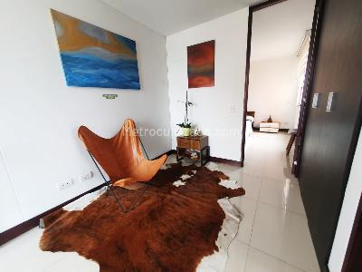 Apartamento de 2 alcobas en arriendo en El Poblado, Medellín, 130 m² · foto 13 de 17