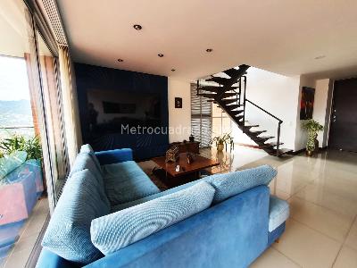 Apartamento de 2 alcobas en arriendo en El Poblado, Medellín, 130 m² · foto 3 de 17