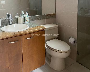 Apartamento de 4 alcobas en venta en El Tesoro, Medellín, 280 m² · foto 15 de 17