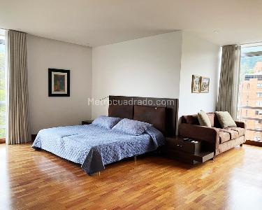Apartamento de 4 alcobas en venta en El Tesoro, Medellín, 280 m² · foto 8 de 17
