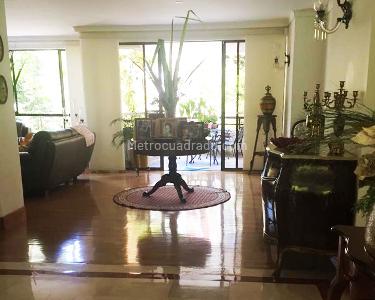 Apartamento de 3 alcobas en venta en Alejandría, Medellín, 225 m² · foto 1 de 14