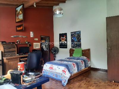 Casa de 5 alcobas en venta en El Poblado, Medellín, 350 m² · foto 8 de 19