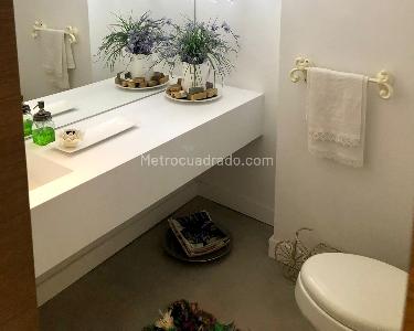 Apartamento de 4 alcobas en venta en El Poblado, Medellín, 257 m² · foto 13 de 13