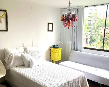 Apartamento de 4 alcobas en venta en El Poblado, Medellín, 257 m² · foto 8 de 13