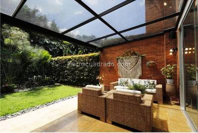 Casa de 3 alcobas en venta en Envigado, Envigado, 252 m² · foto 17 de 19