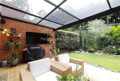Casa de 3 alcobas en venta en Envigado, Envigado, 252 m² · foto 18 de 19