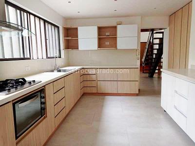 Apartamento de 2 alcobas en venta en La Florida, Medellín, 174 m² · foto 3 de 13