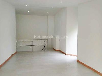 Apartamento de 2 alcobas en venta en La Florida, Medellín, 174 m² · foto 5 de 13