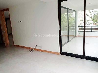 Apartamento de 2 alcobas en venta en La Florida, Medellín, 174 m² · foto 7 de 13