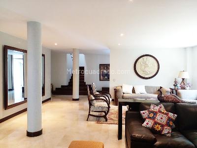 Casa de 4 alcobas en venta en El Poblado, Medellín, 340 m² · foto 3 de 20