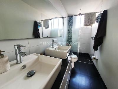 Apartamento de 3 alcobas en venta en Castropol, Medellín, 136 m² · foto 19 de 20