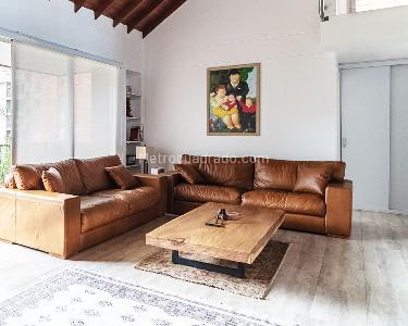 Apartamento de 3 alcobas en venta en El Poblado, Medellín, 170 m² · foto 2 de 15