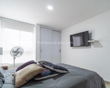 Apartamento de 3 alcobas en venta en El Poblado, Medellín, 170 m² · foto 8 de 15