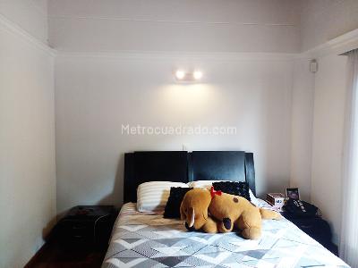 Casa de 5 alcobas en venta en El Poblado, Medellín, 400 m² · foto 11 de 18