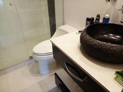 Casa de 5 alcobas en venta en El Poblado, Medellín, 400 m² · foto 12 de 18