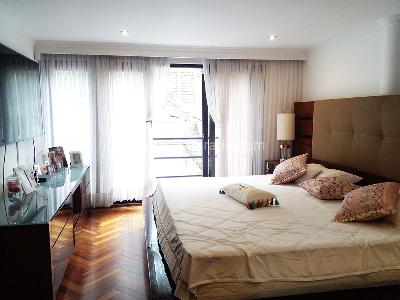 Casa de 5 alcobas en venta en El Poblado, Medellín, 400 m² · foto 8 de 18